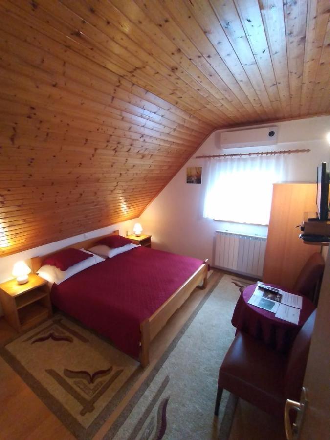 House Nina Daire Poljanak Dış mekan fotoğraf